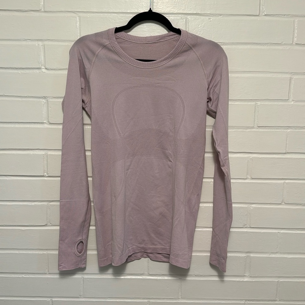 ⬇️ Lululemon Swiftly Tech Long Sleeve Porcelain Pink Size 8 - Picture 2 of 10